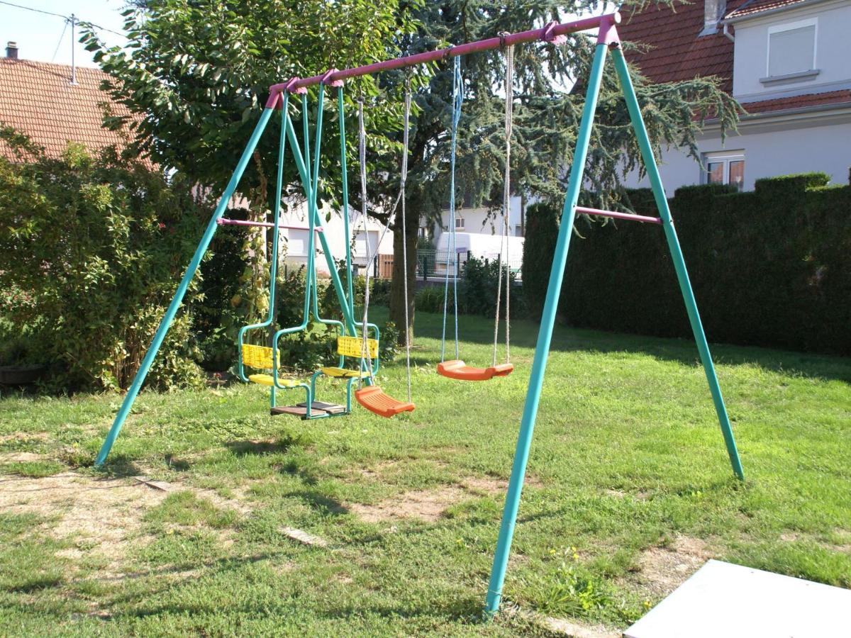 Cosy Holiday Home In Schleithal With Garden Esterno foto